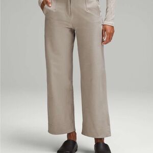 Lululemon utilitech mid rise 7/8 pant